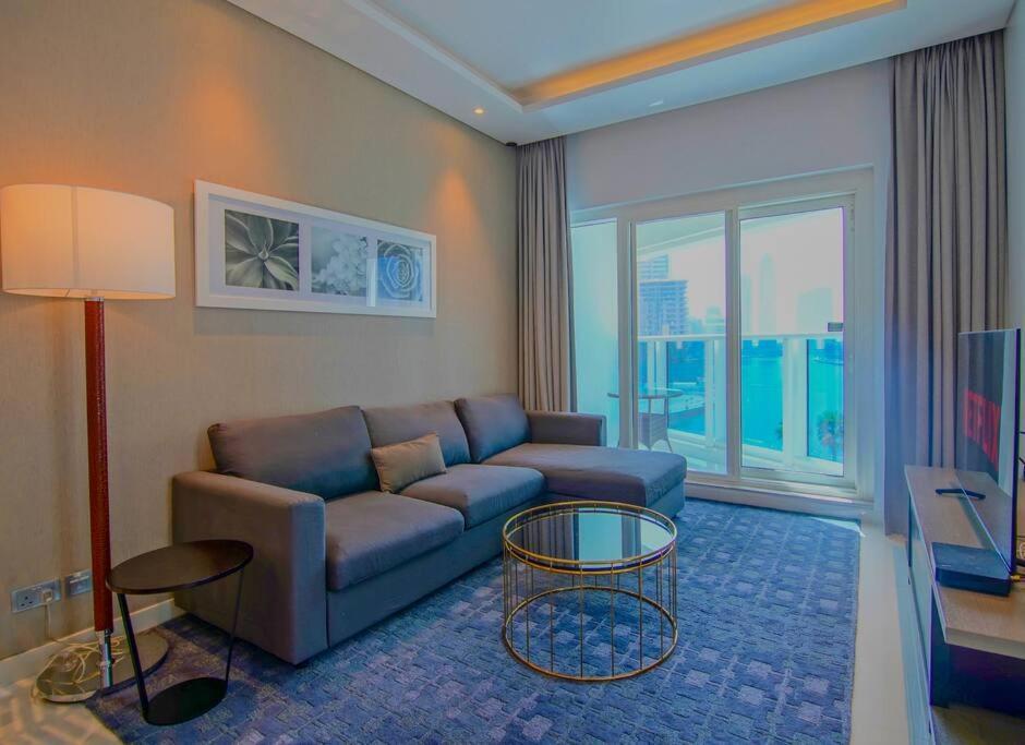 Luxury Hotel Apartment With A Canal View 迪拜 外观 照片