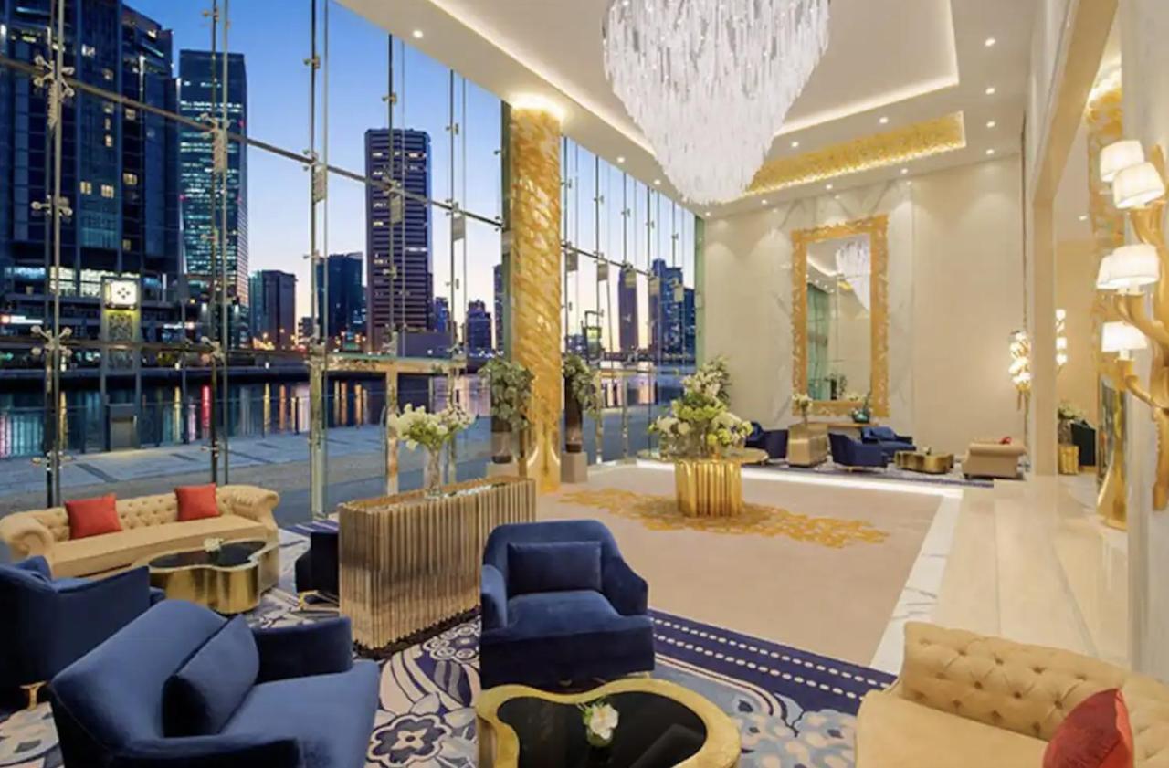 Luxury Hotel Apartment With A Canal View 迪拜 外观 照片