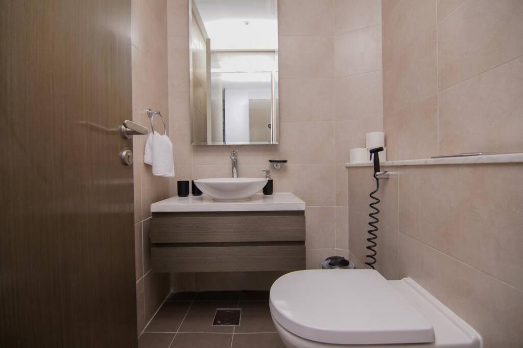 Luxury Hotel Apartment With A Canal View 迪拜 外观 照片